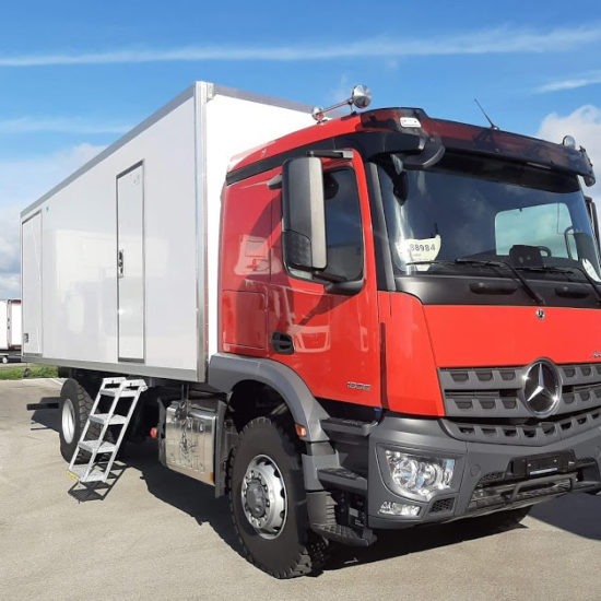 Mercedes Arocs 4x4