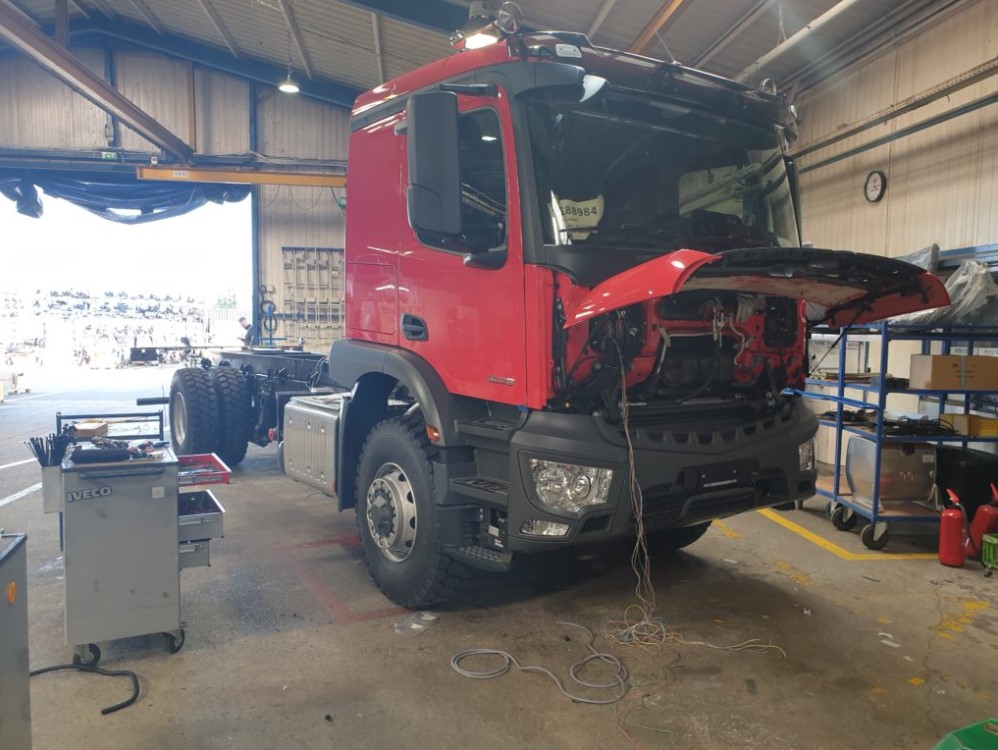 Mercedes Arocs 4x4